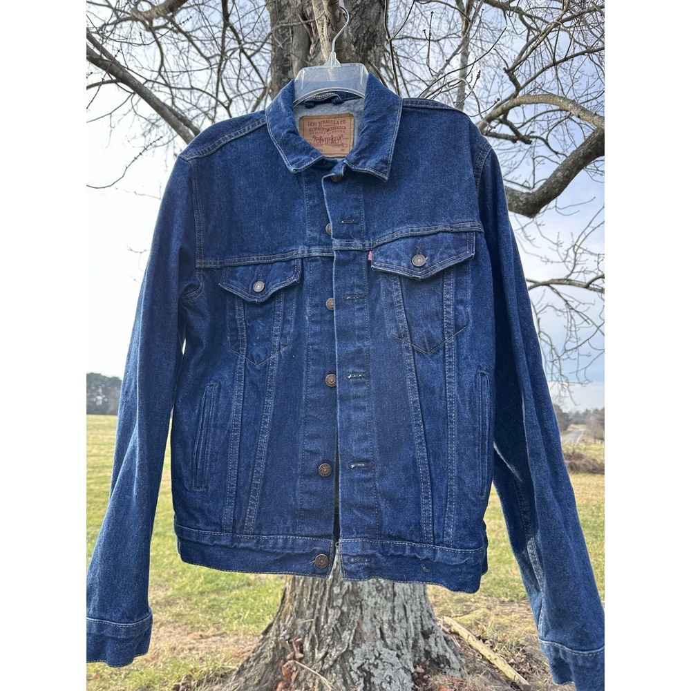 Vintage 1980's LEVIS Blue Denim Trucker Jacket Men's‎ 38L 71506-0216 Made In USA